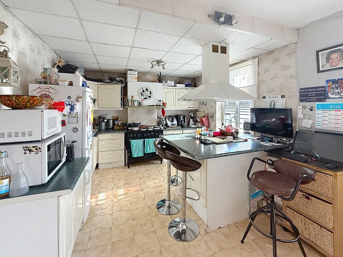 Immeuble à vendre sur Forest-sur-Marque Réf.V10009005 - 3