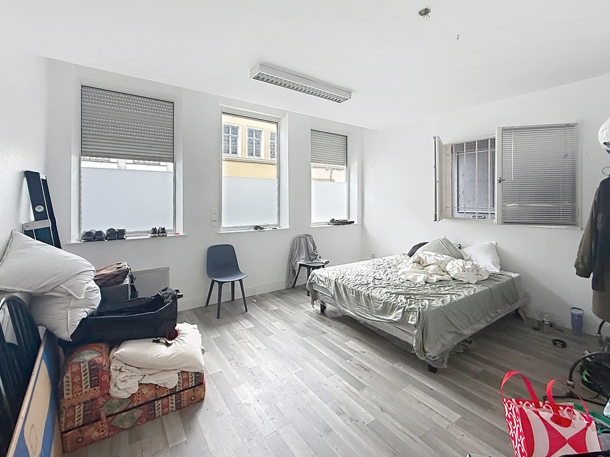Immeuble à vendre sur Lille Réf.V10009096 - 10