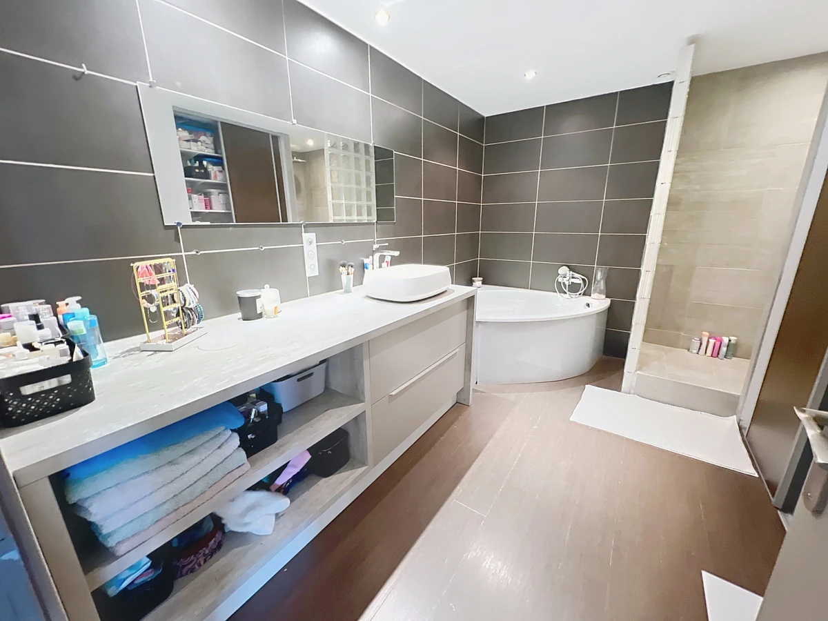 Loft à vendre sur Roubaix Réf.V10008519 - 10