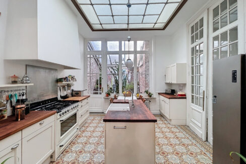 Maison semi bourgeoise