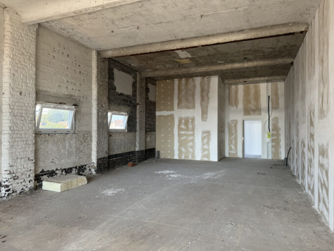 LOFT BRUT 150m2 Tourcoing Gare