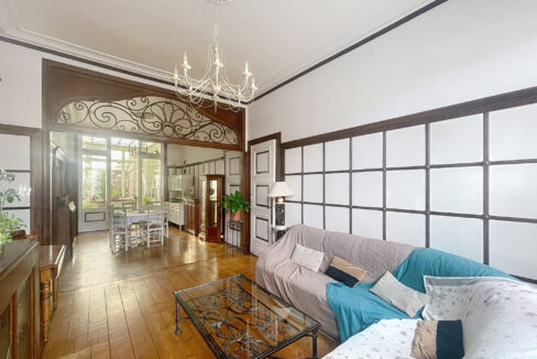 Maison semi bourgeoise
