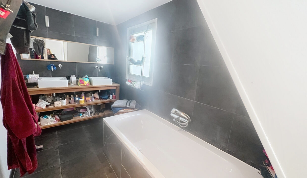 photo_a791b576cda1ca2533cb877fce785f61